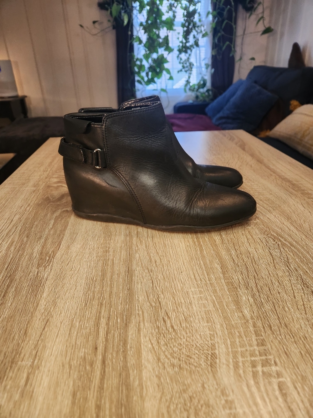 Me Too brand black leather ankle boots